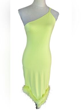 Sthcute Silhouette One-Shoulder Neon Lime Feather-Trim Bodycon Dress